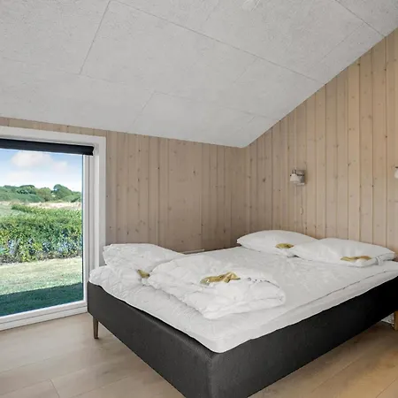 4 Bedroom Cozy In Haderslev * Råde